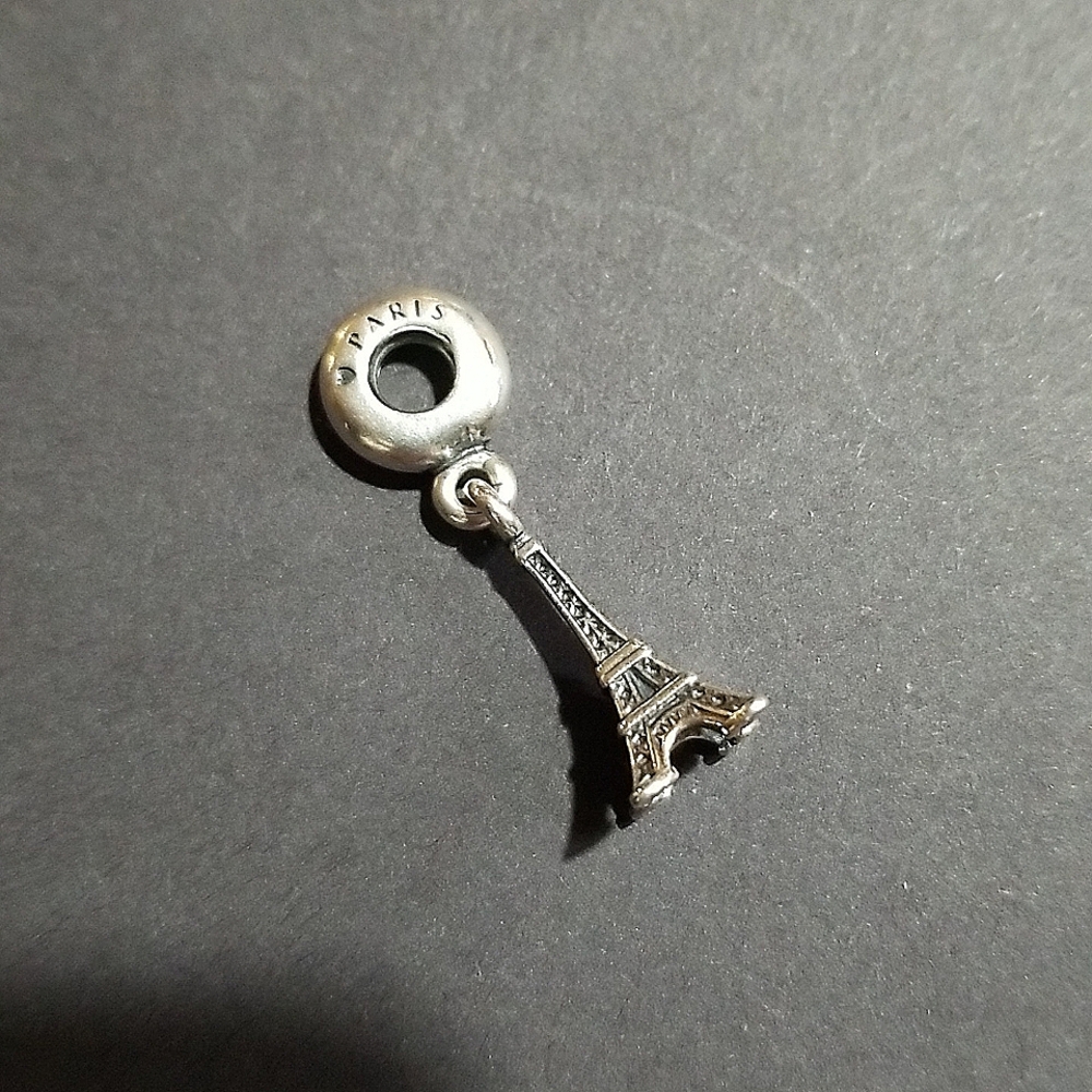 Pandora Paris Eiffel Tower Dangle Charm